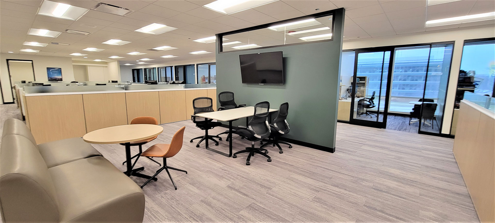 Comcast Office Renovations (2023) - Oak Brook, IL-06