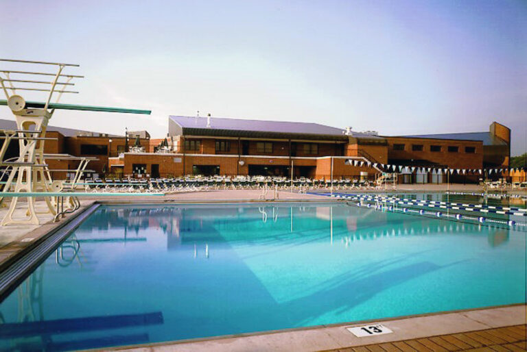 Five Seasons Sport Country Club – Northbrook, IL