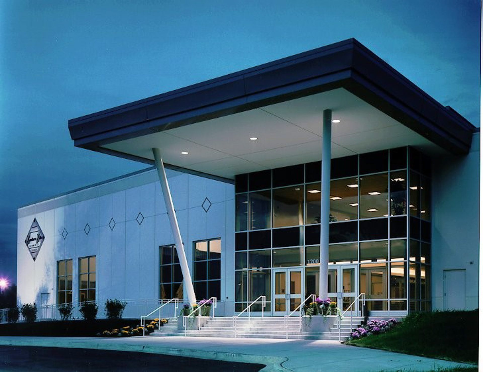 Hawthorn Hill Community Church - Libertyville, IL-3