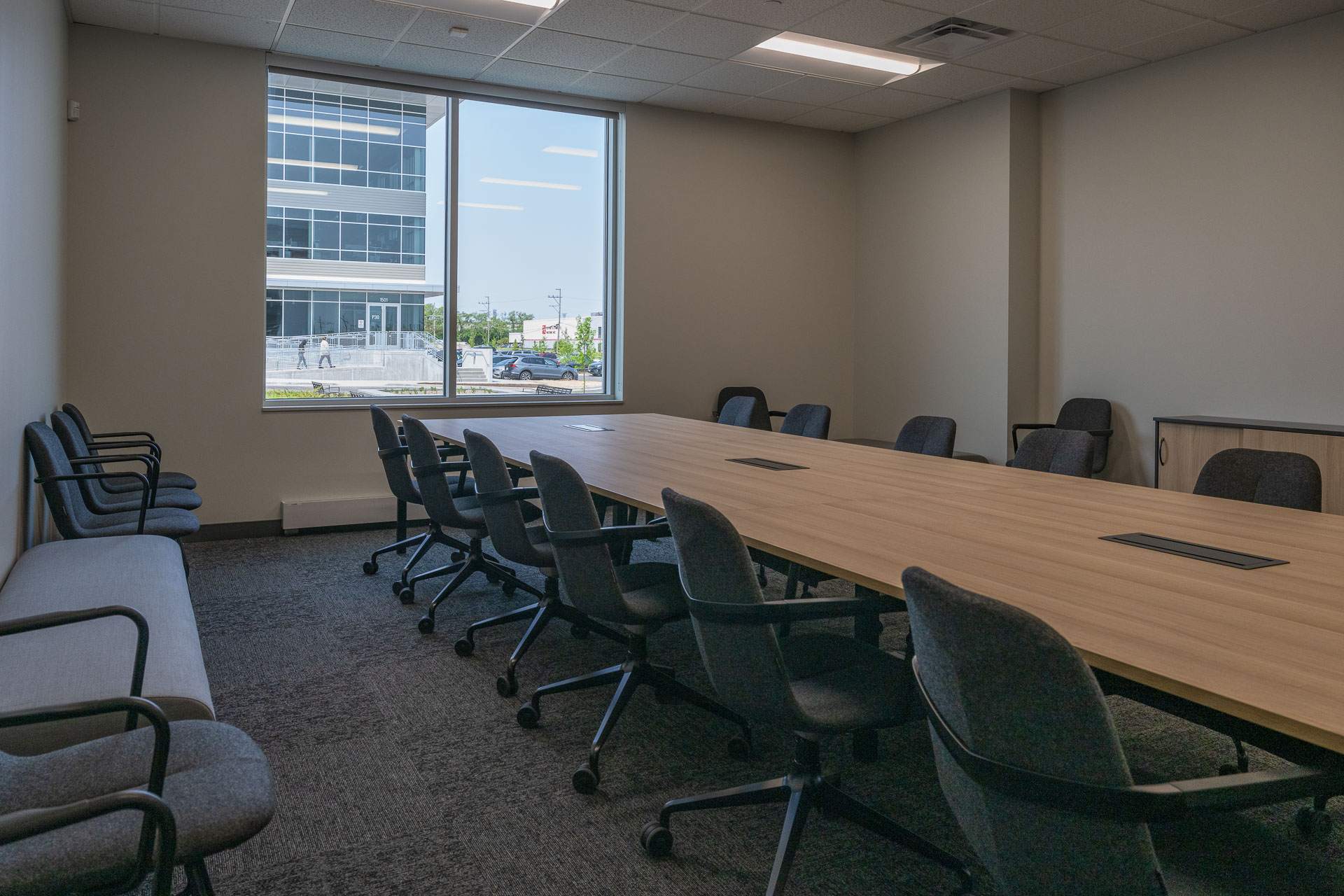 ML Realty - DSV Global Transport & Logistics - Bensenville, IL-02