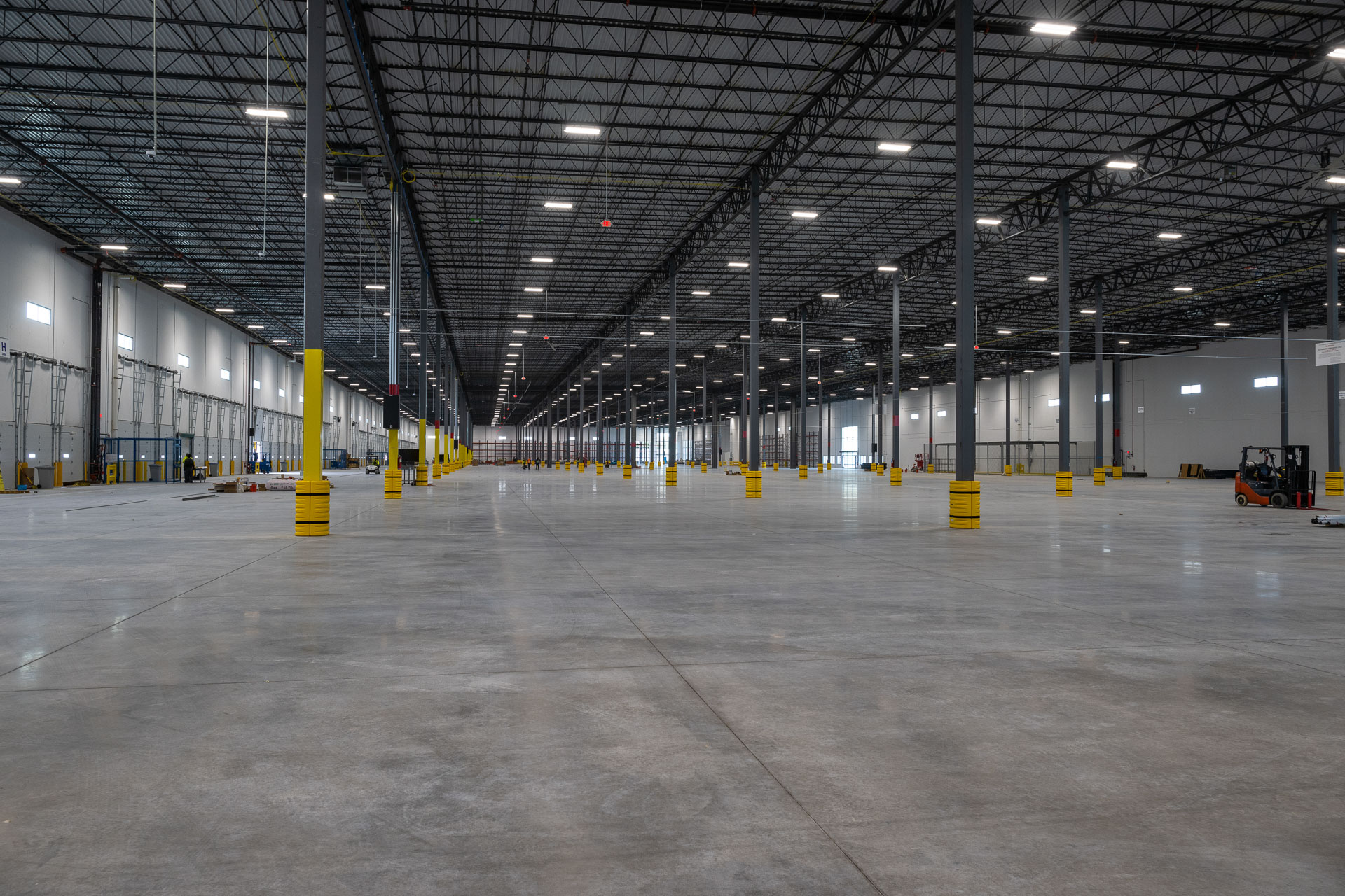 ML Realty - DSV Global Transport & Logistics - Bensenville, IL-07