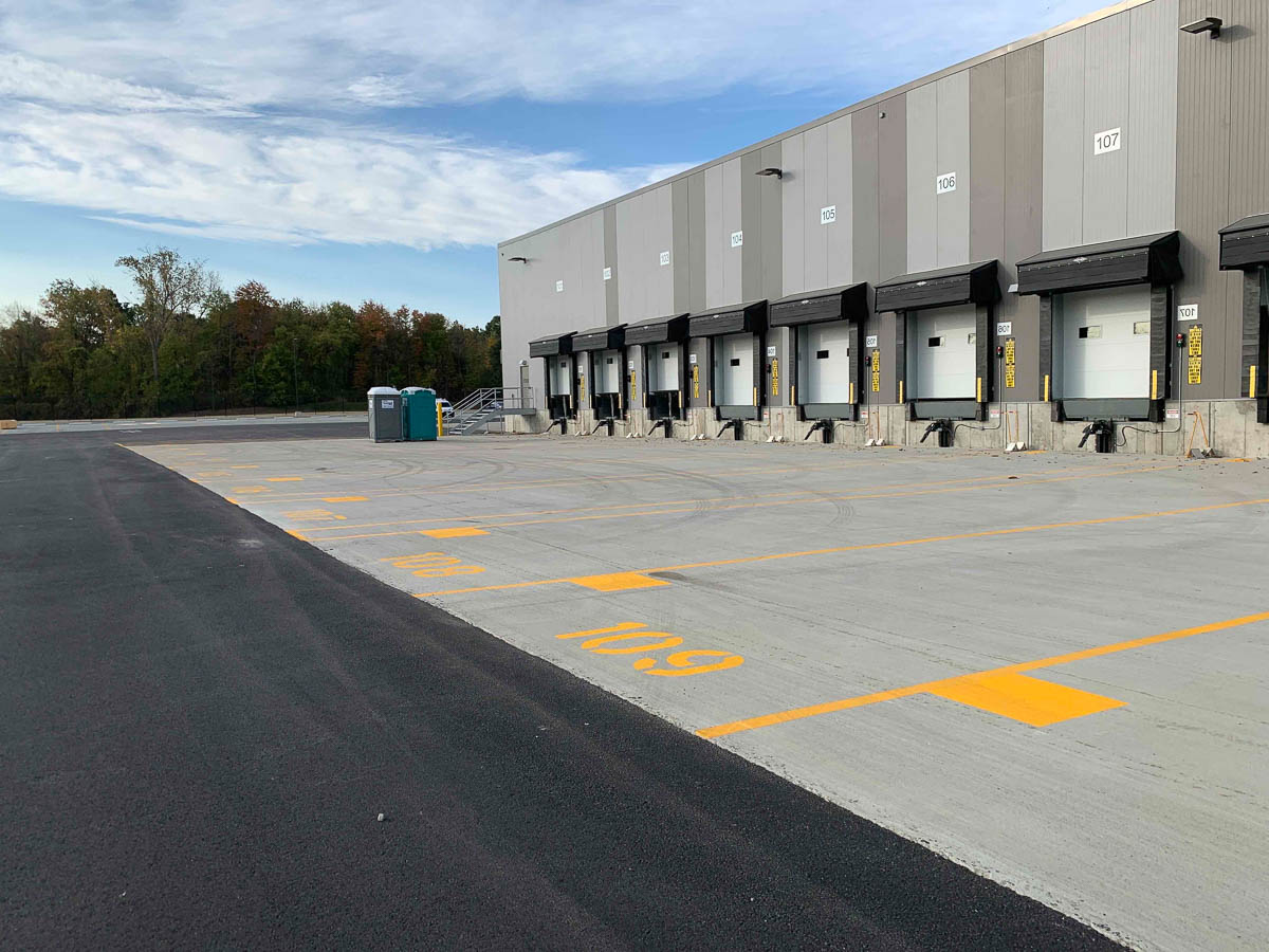 Amazon BOS4 - Milford, MA-1