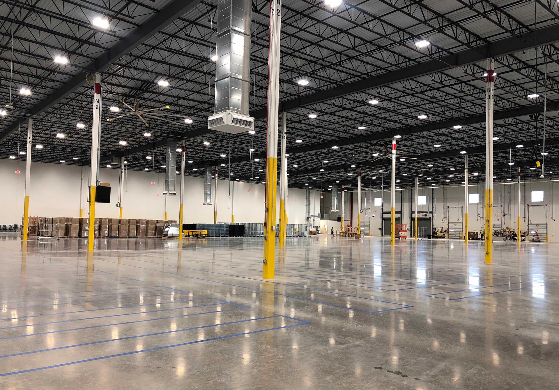 Amazon DCH6 - Romeoville, IL-5