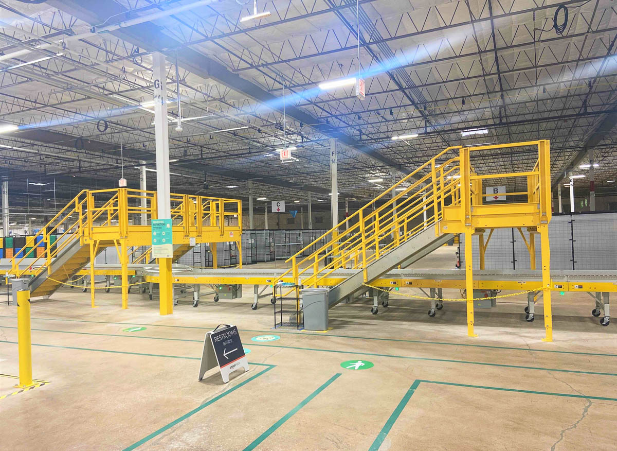 Amazon DCH9- Bridgevieww, IL-05
