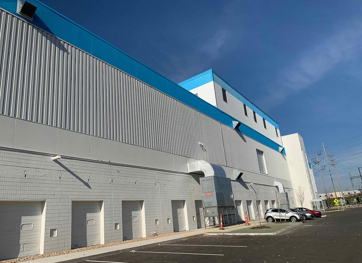 Amazon DGR6 - Grand Rapids, MI-07
