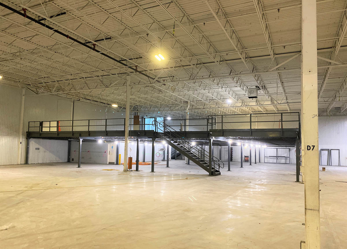 Amazon DMH4 - Canton, MA-1