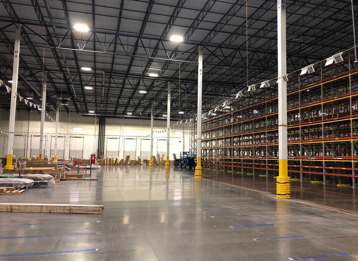 Amazon MDW8 - Waukegan, IL-2