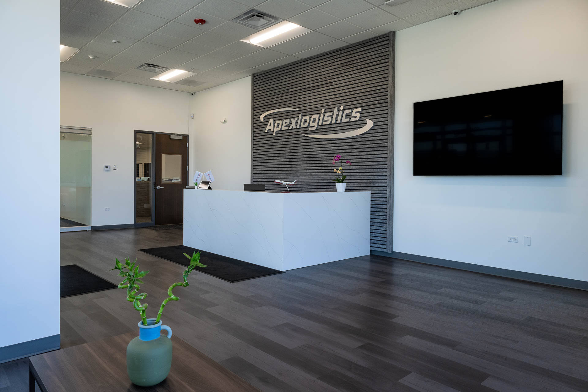 ML Realty - Apex Logistics - Bensenville, IL-6