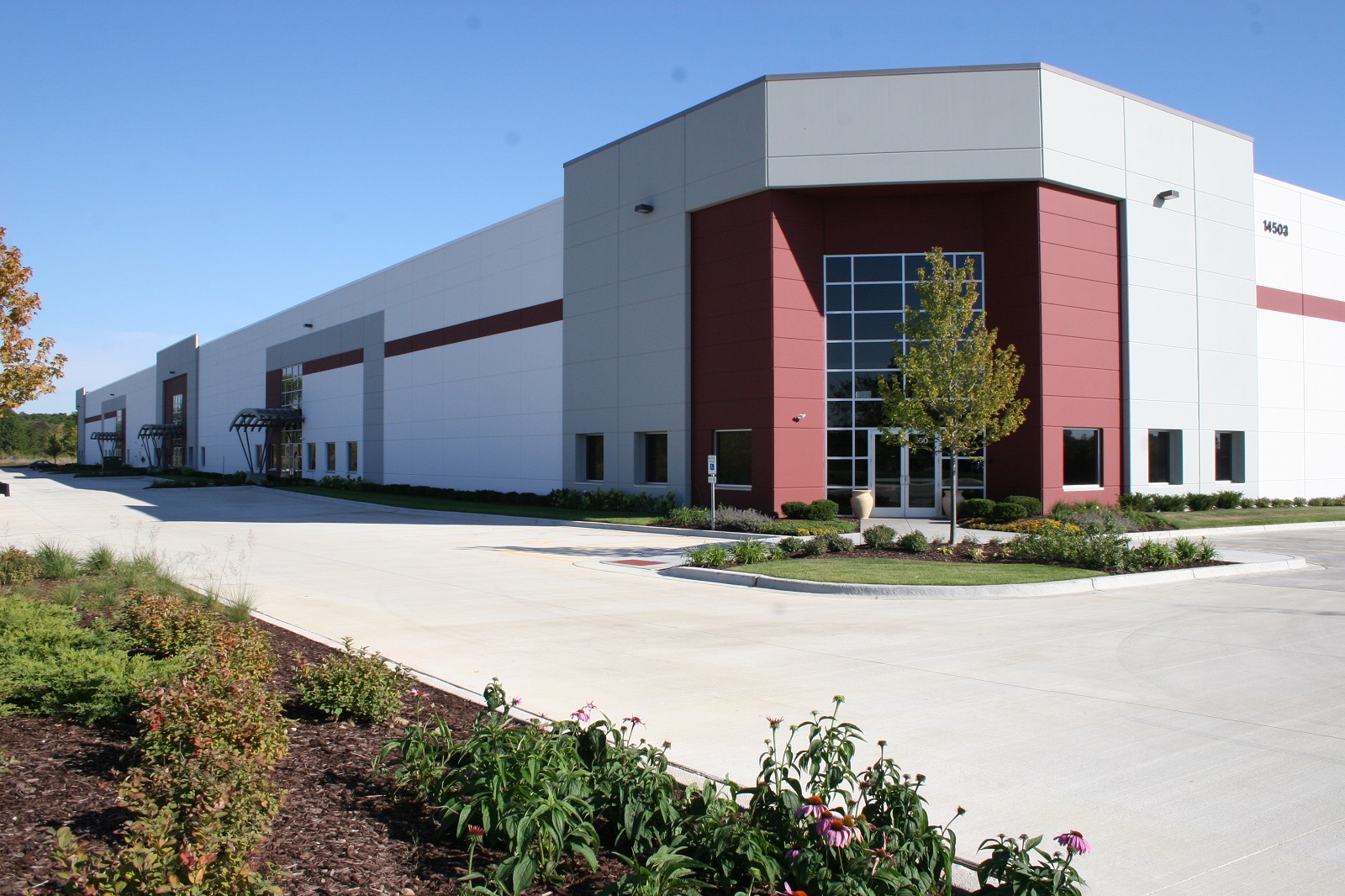 ML Realty - Heritage Crossing - Building 2 - Lockport, IL-2
