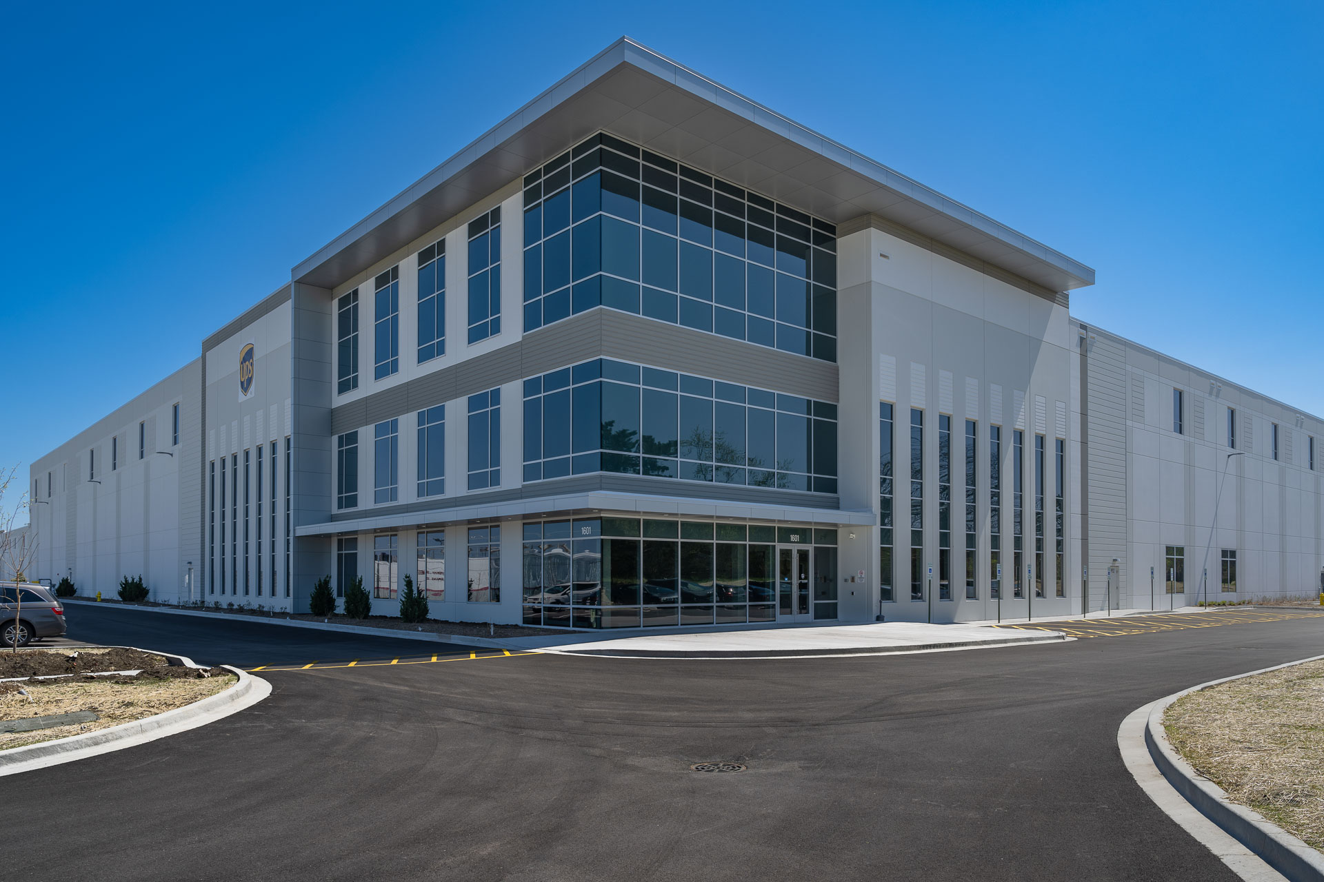 Prologis - UPS - Bensenville, IL-03