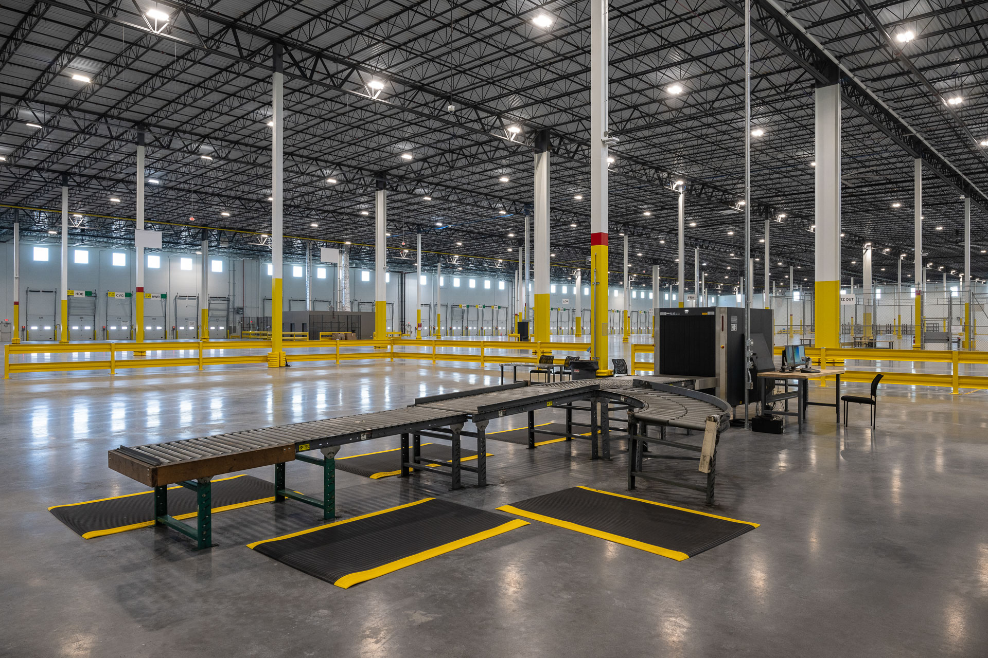 Prologis - UPS - Bensenville, IL-06