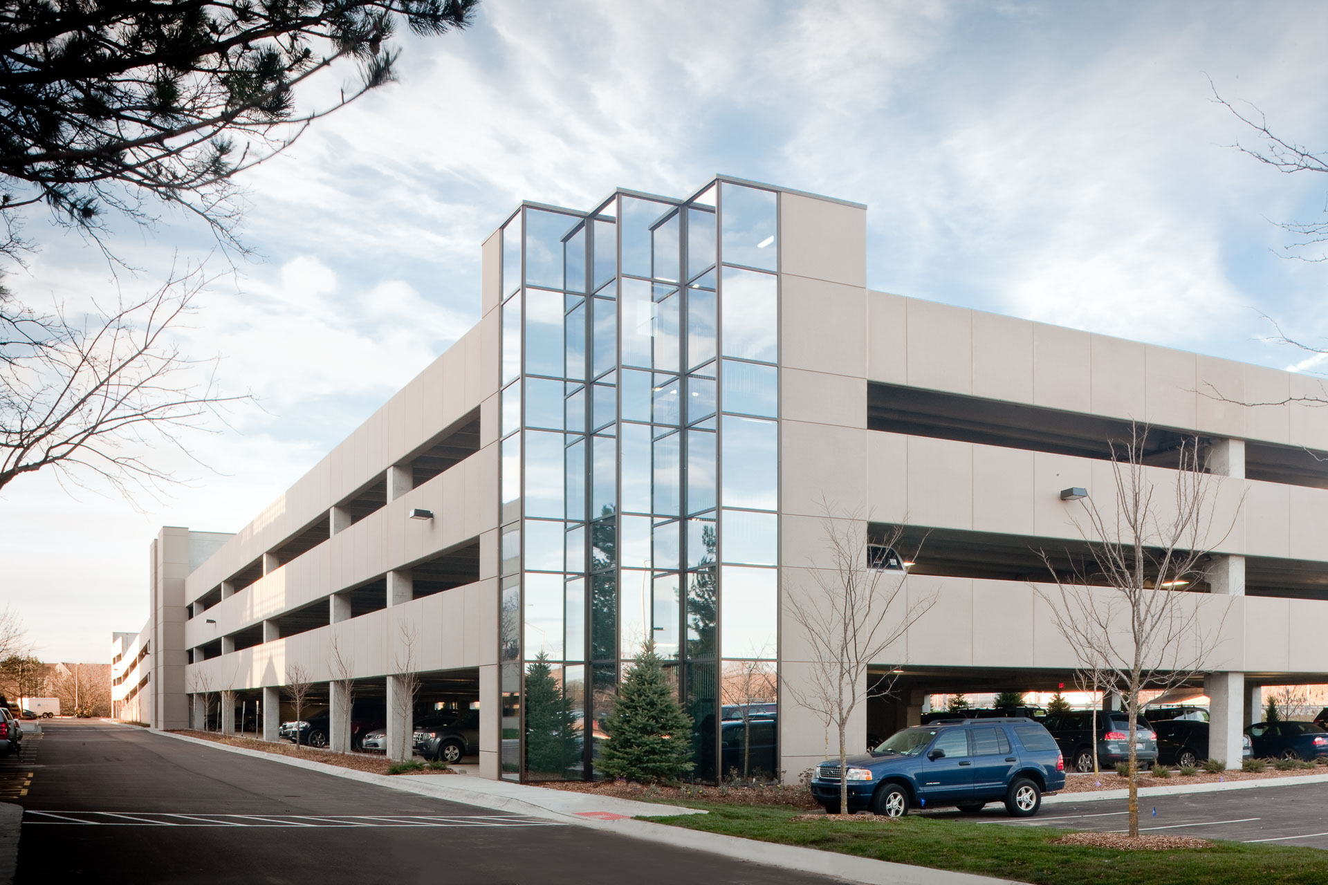 Trammell Crow Company - CDW Corporation - Lincolnshire, IL-4
