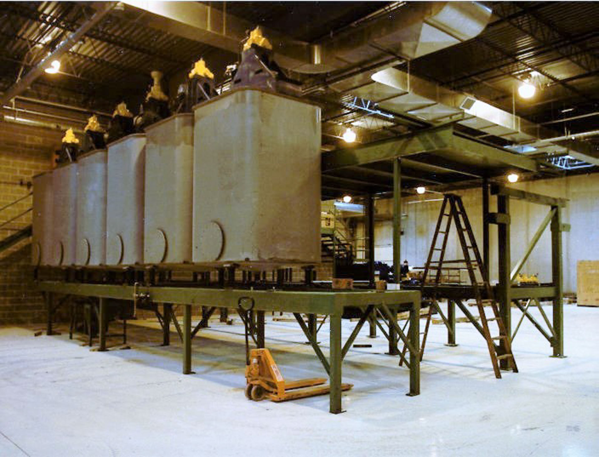 Universal Chemical & Coatings - Elgin, IL-2
